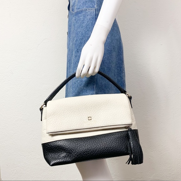 Kate Spade Cobble Hill Flap Handbag Tassel Purse - Picture 2 of 14